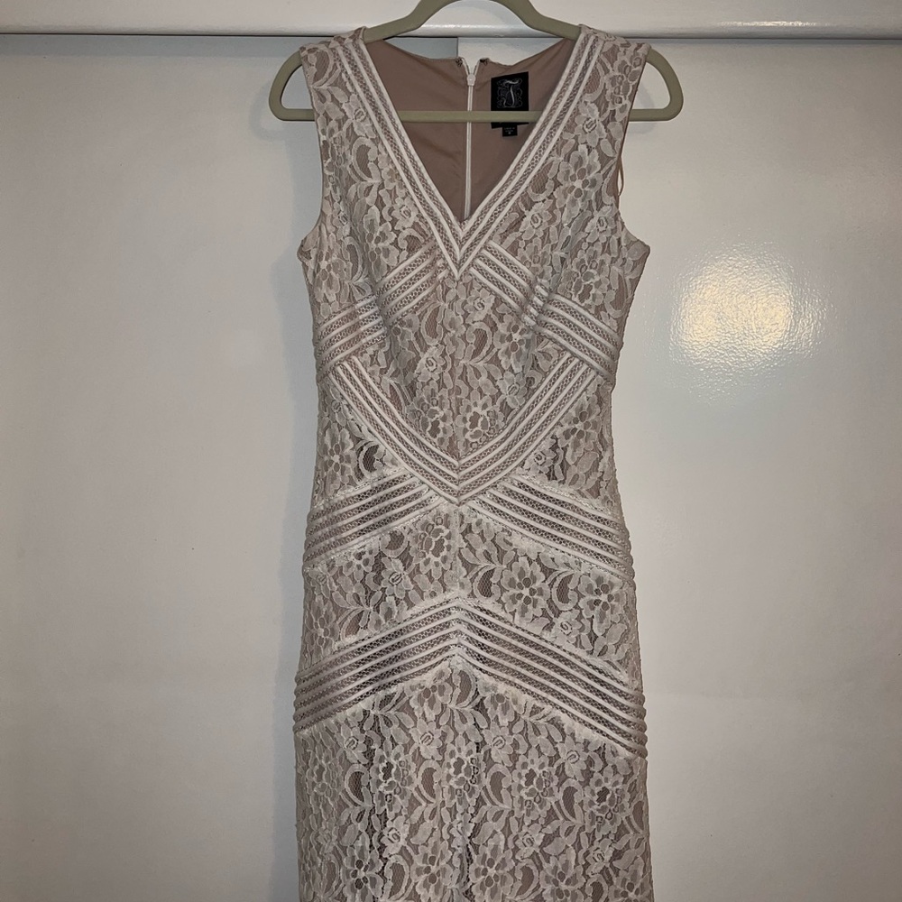 Jax Lace Midi Dress - Cream and White